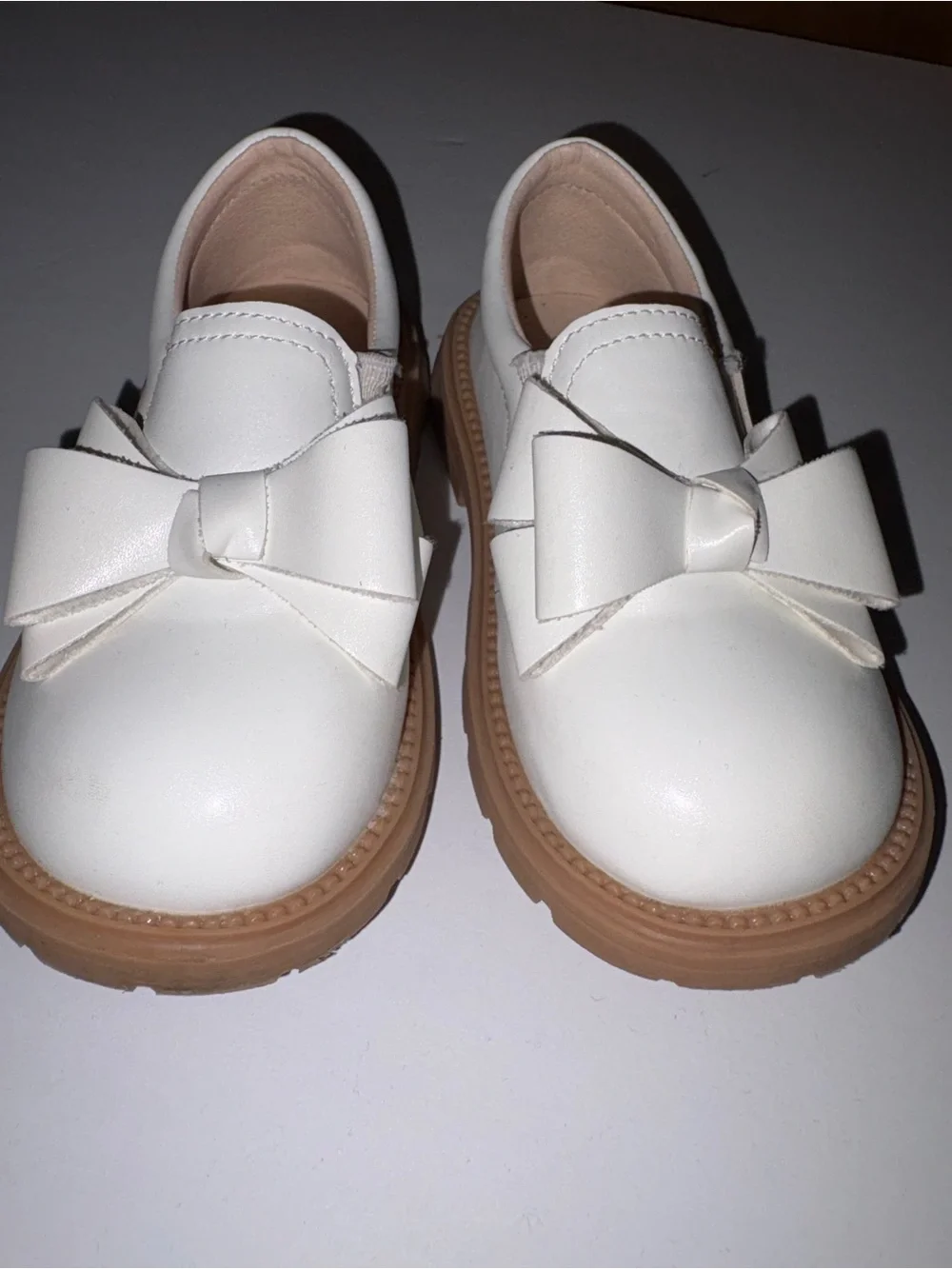 Kids White Bow Slip-On Shoes